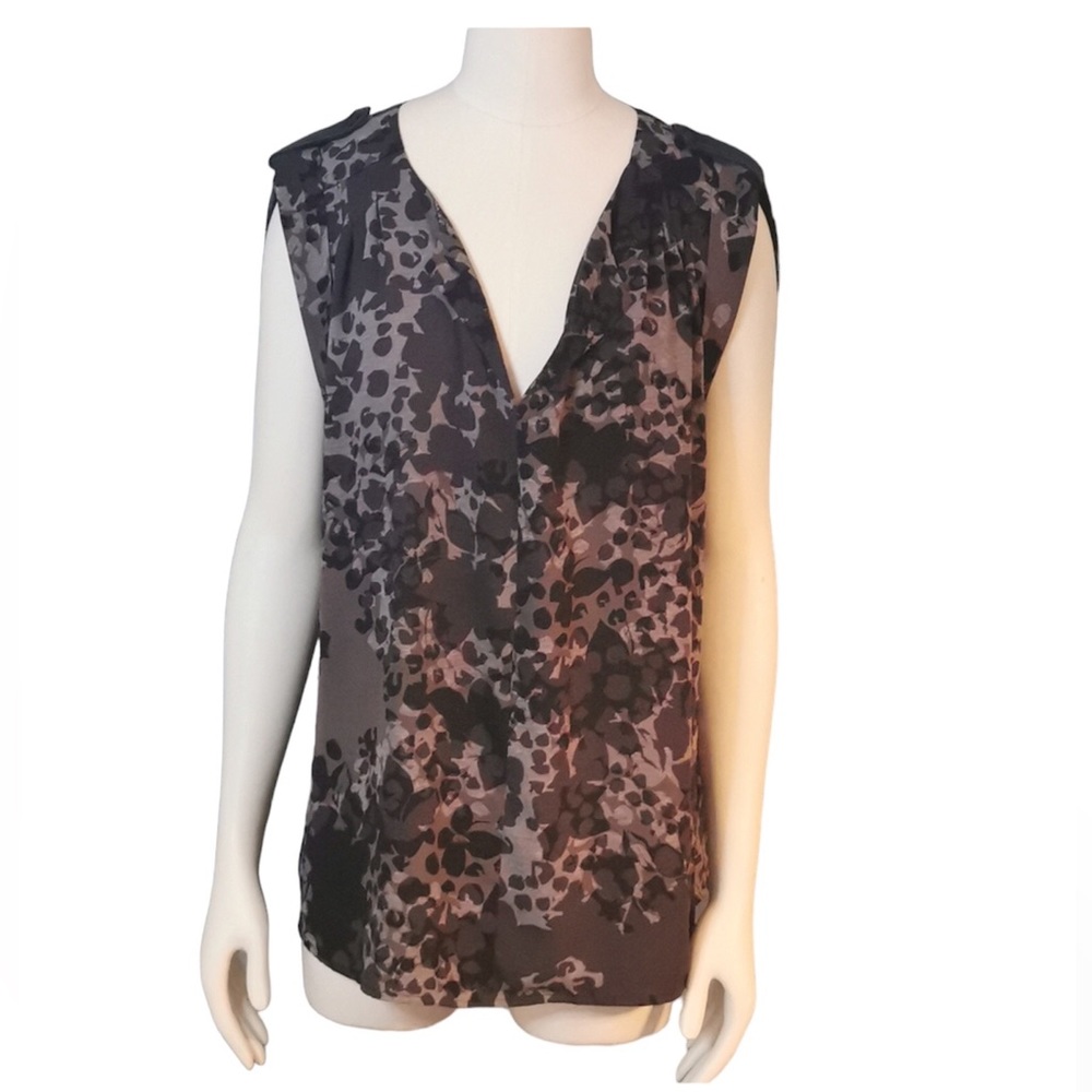 💚 Reitman's Sleeveless Blouse, Size XXL